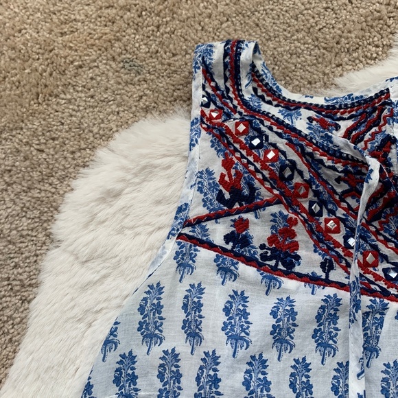 Lucky Brand Blue & Red Floral Sleeveless Blouse- L - Picture 4 of 14